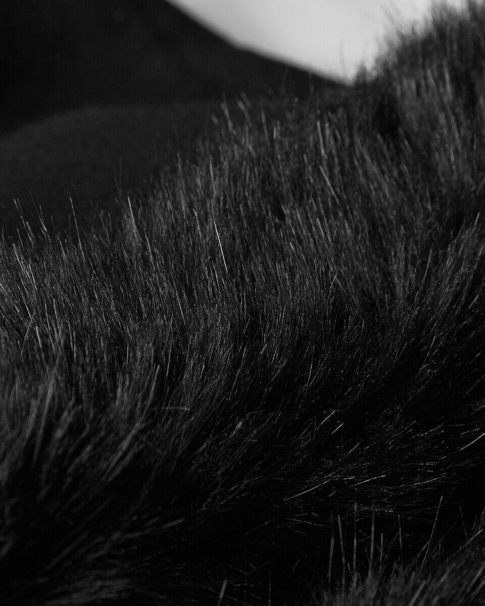 Y-803 Castle Black Mens Cloak